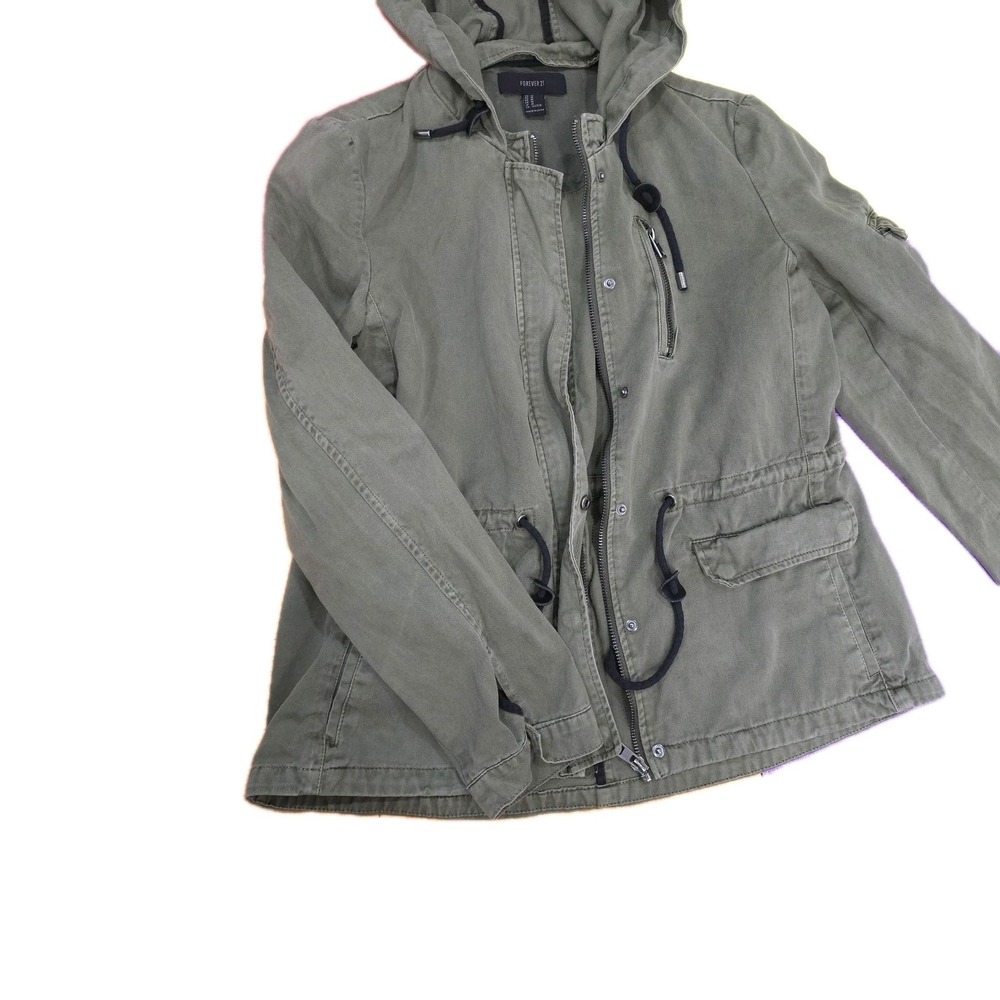 Forever 21 Olive Green Military Utility Jacket | Size M | Petite Fit | Hooded